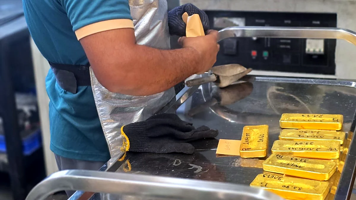 Cast gold bars weighed and numbered at the Minexx Precious Metals Refinery